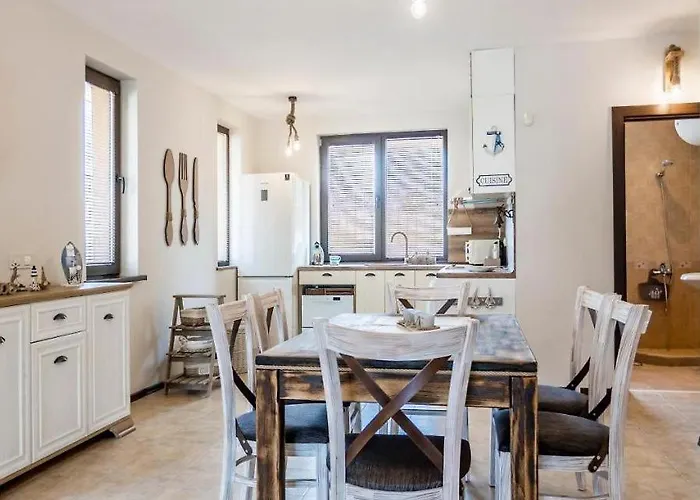 Вилла The Pearl Of Лозенец