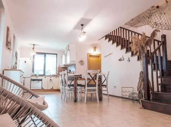 Вилла The Pearl Of Лозенец